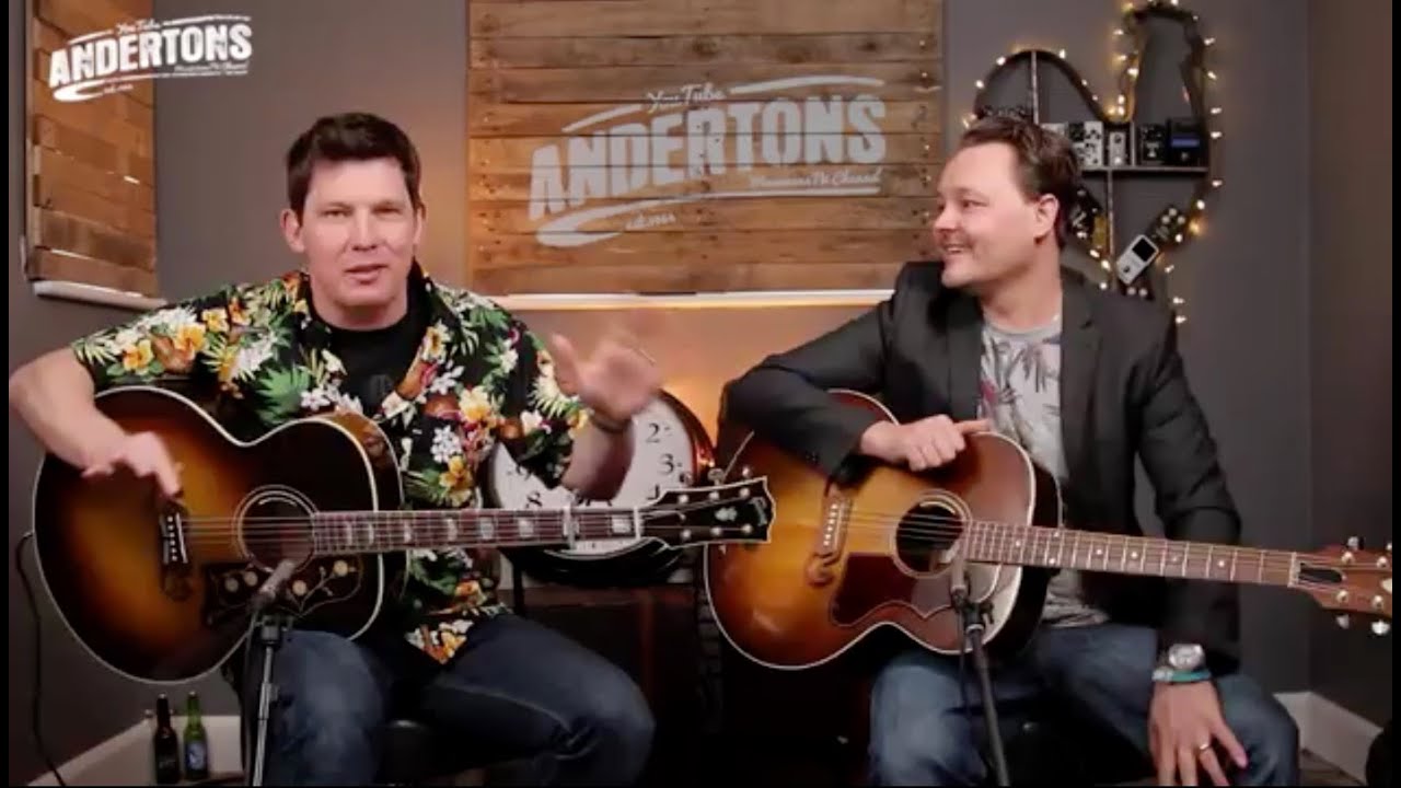 Acoustic Paradiso - Gibson J-100 and J-200 Comparison