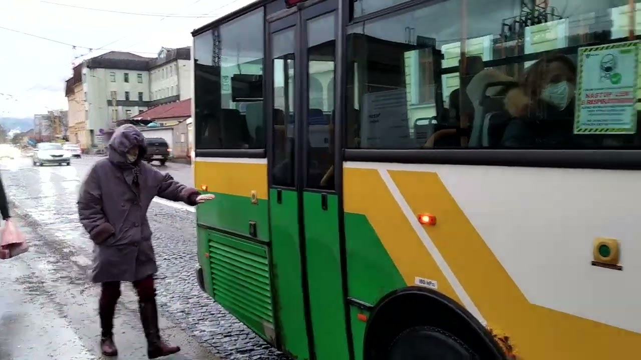 Irisbus Citelis 18m #117 a Karosa B961E.1970 #116 v Žiline + pozdrav