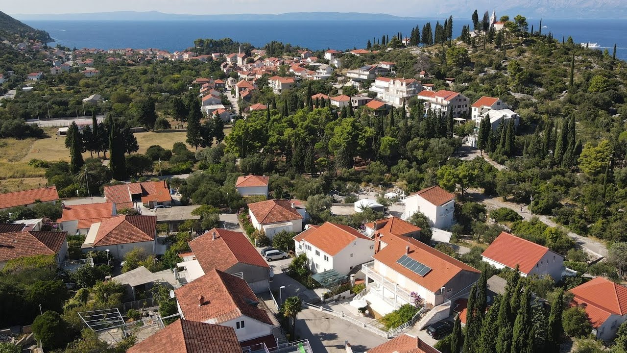 Trpanj, Peljesac -  house with 5 rooms and beautiful sea view OPUS NEKRETNINE-SOLD