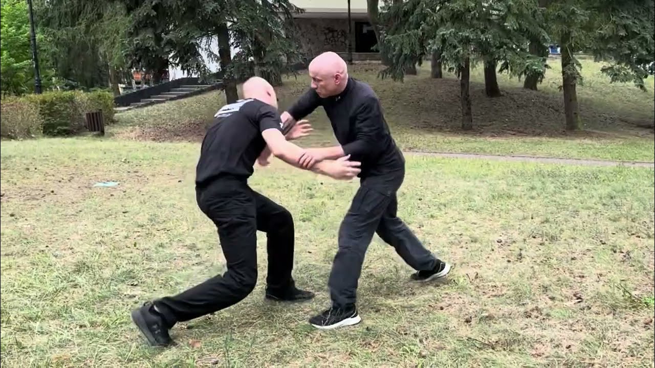 Techniki grapplingu: obalenia, rzuty, duszenia, dźwignie i kontrola, w sportach i systemach walki