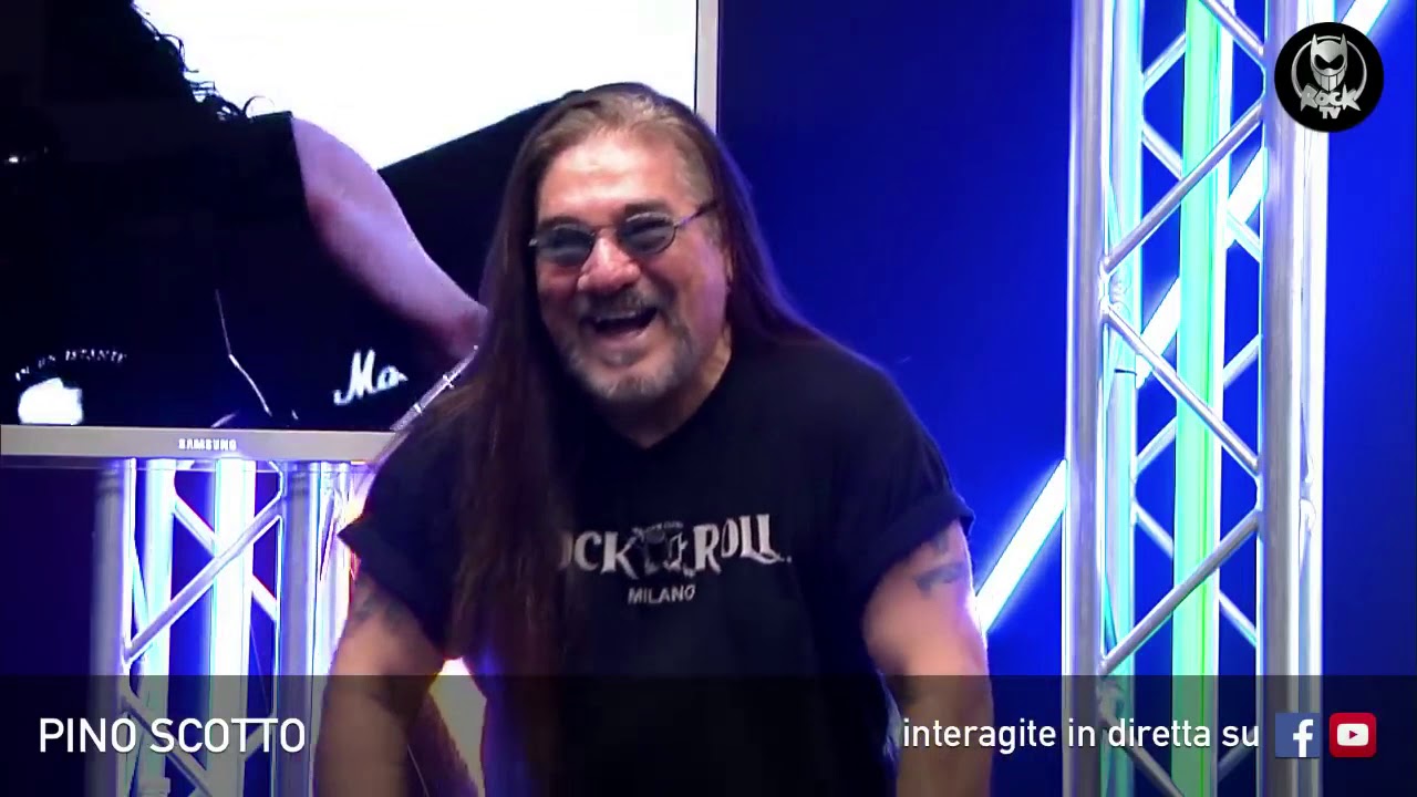 Pino Scotto e il suo buon anno con Sfera Ebbasta 🤣