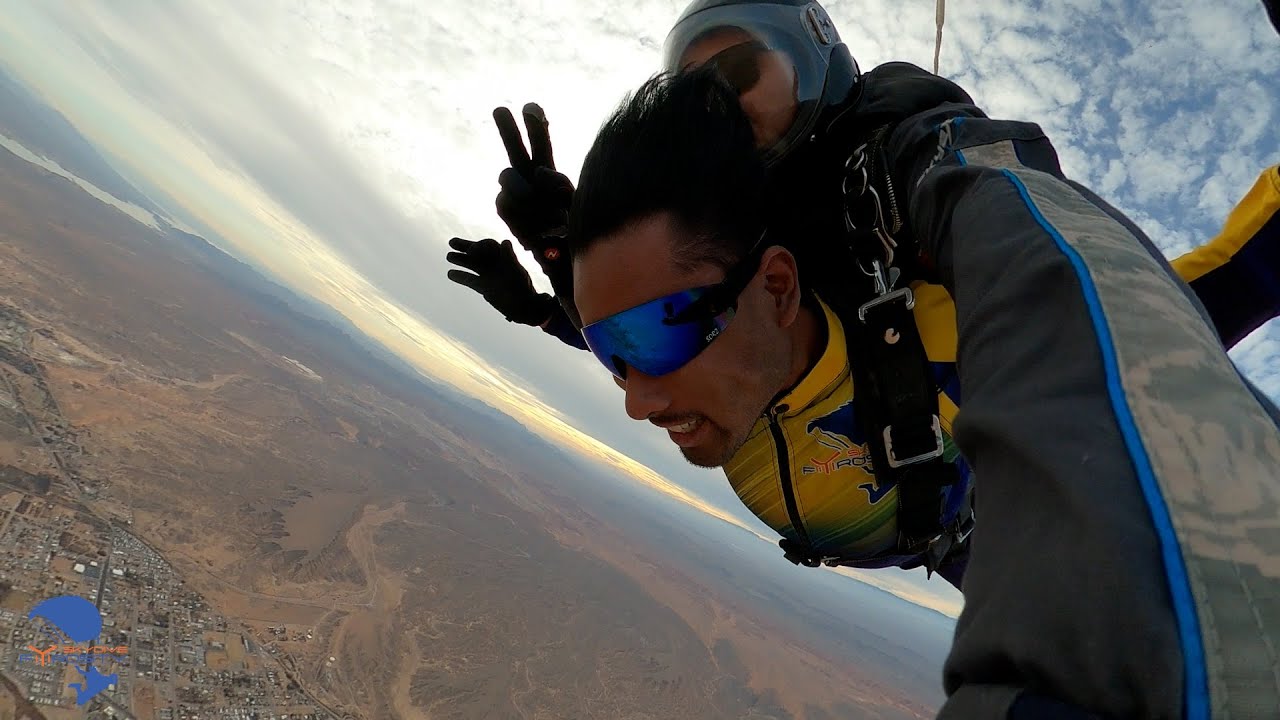 Gabriel Pallasigui - Fyrosity&reg; Skydiving Las Vegas