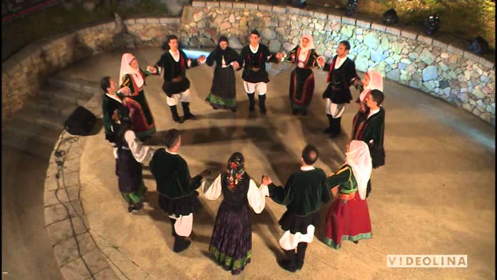 Gruppo folk di Gadoni - Su Frori
