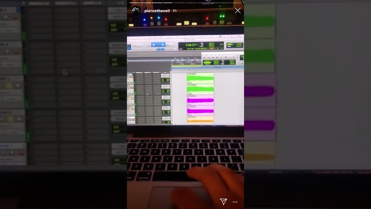 Pierce the Veil Vic Fuentes Instagram Story Harmony Tutorial