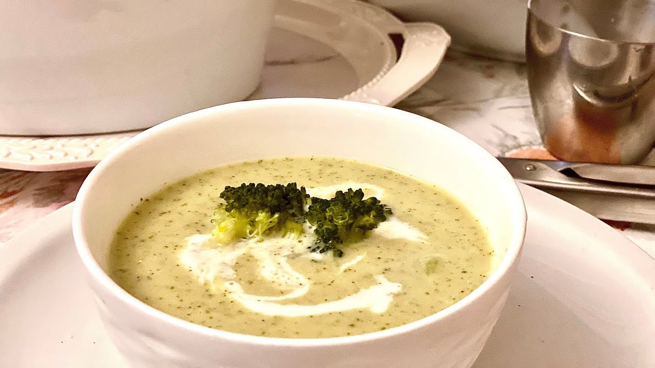 Soupe de brocolis باش تنوعو في مائدة رمضان عندي ليكم شربة البروكولي لذيذة وسريعة التحضير