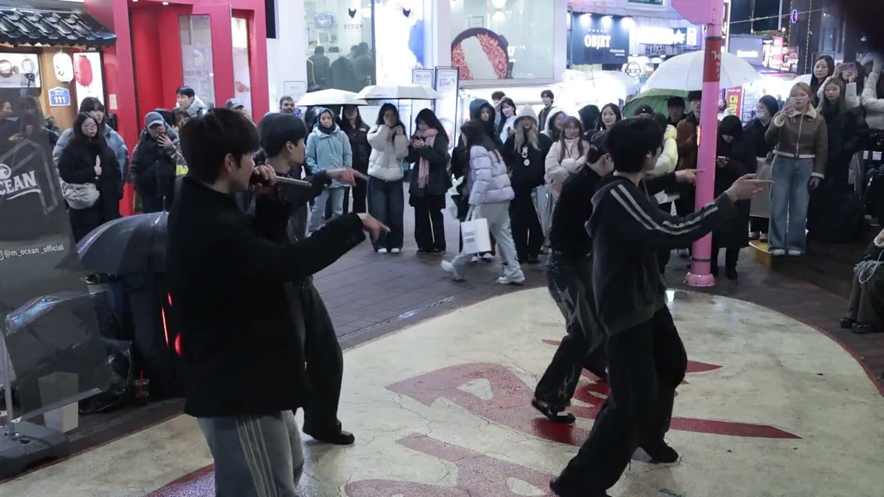 KPOP&JHKTV]Mocean in hongdae kpopdance#What's Happening?B1A4#모션 찬욱홍대케이팝댄스#무슨일이야