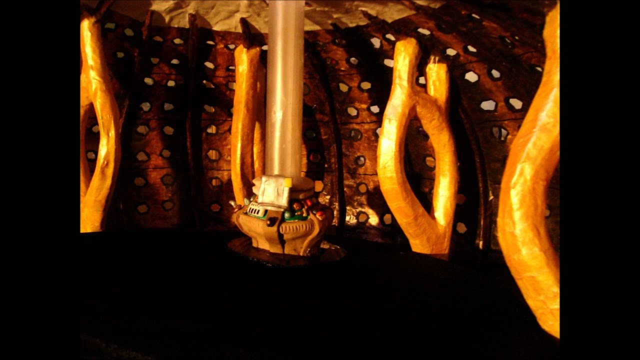 Doctor Who How to make TARDIS interior console room