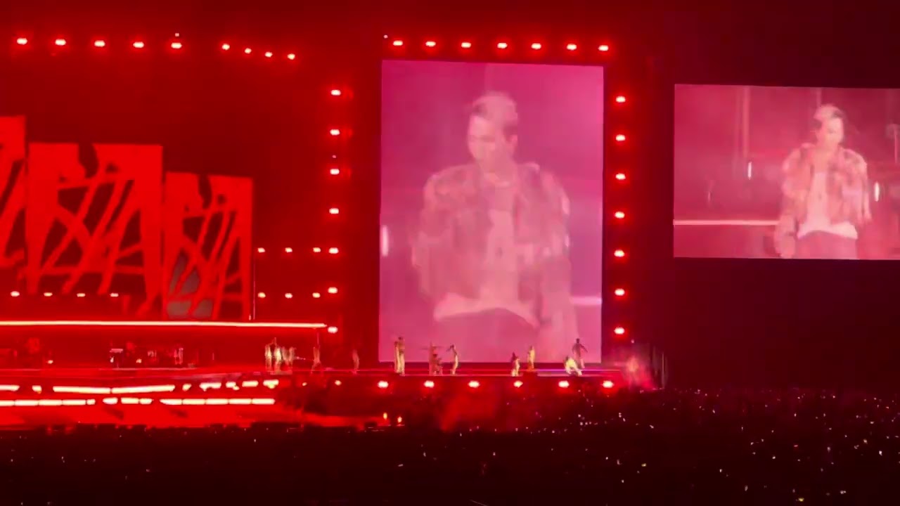 At Taipei Dome G-dragon concert #Gd in Taipei #Gd Encore 2025 #Übermensch