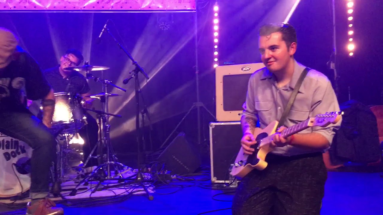 Whole Lotta Shakin' Goin'  / Dylan Kirk with the Starligths