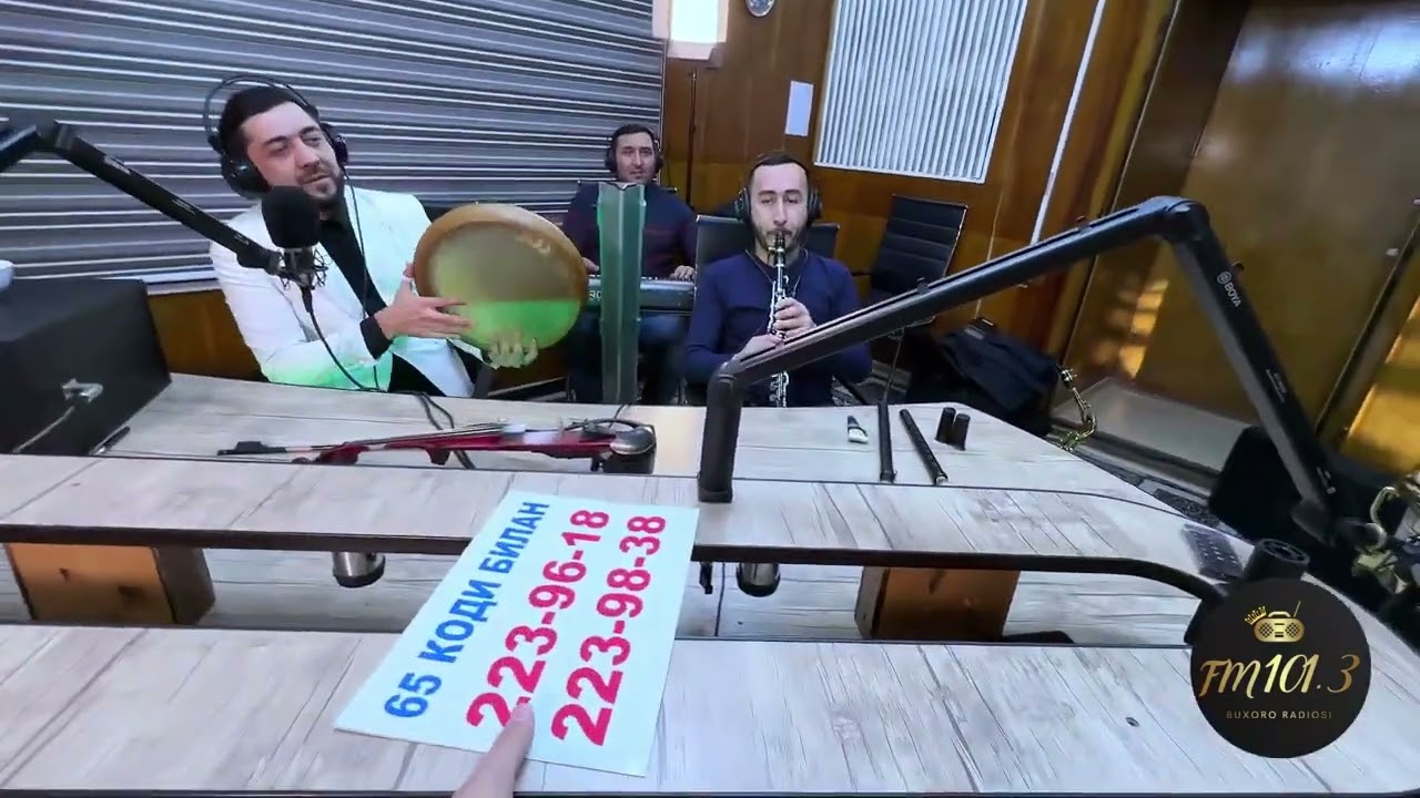 Fm101 3  Buxoro fm  radiosida Umid Vohidov Jonli efirda jonli ijro