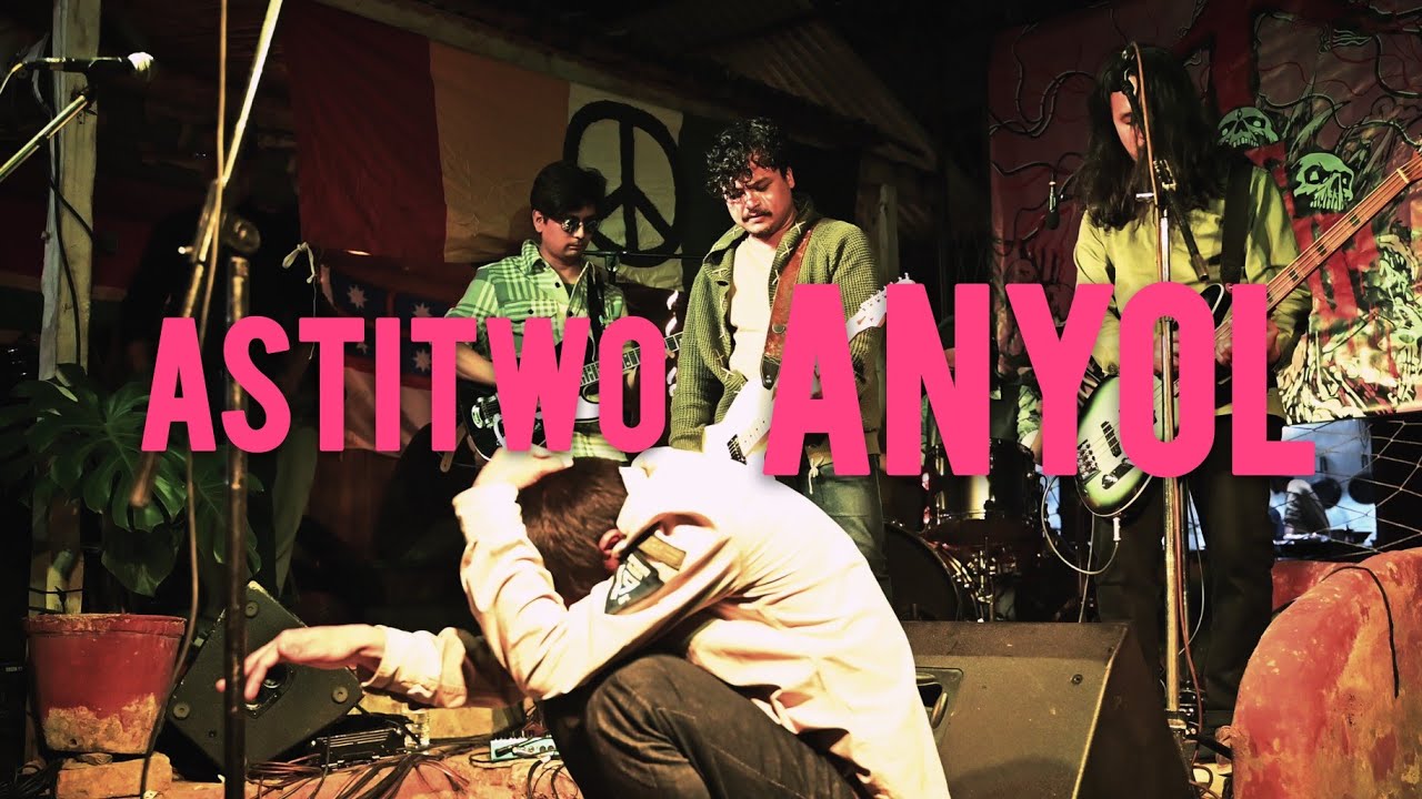 Harip Tatwo - Astitwo Anyol (Live at The Secret Garden by Phatkath , Thamel)