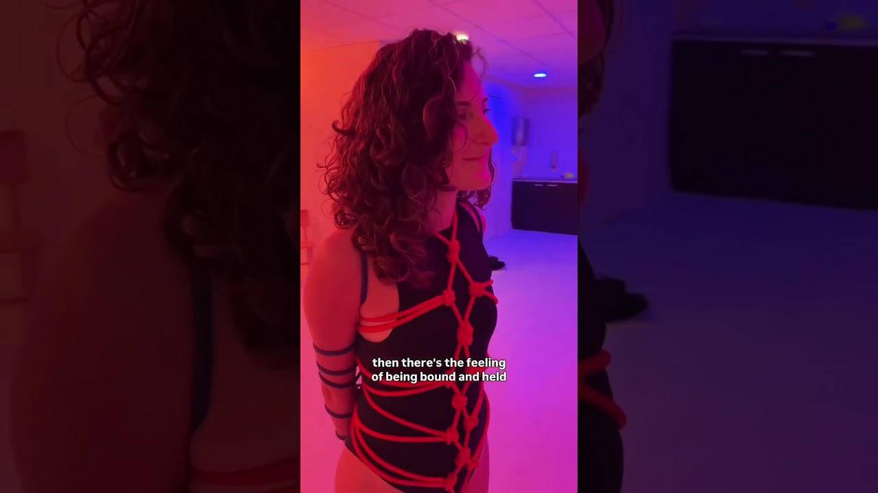 I tried a private rope session… and loved it!