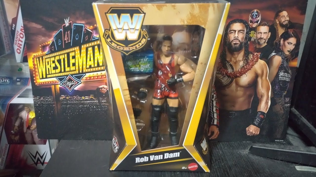 Распаковка и обзор фигурки Роба Ван Дама из серии WWE Legends Series 29.