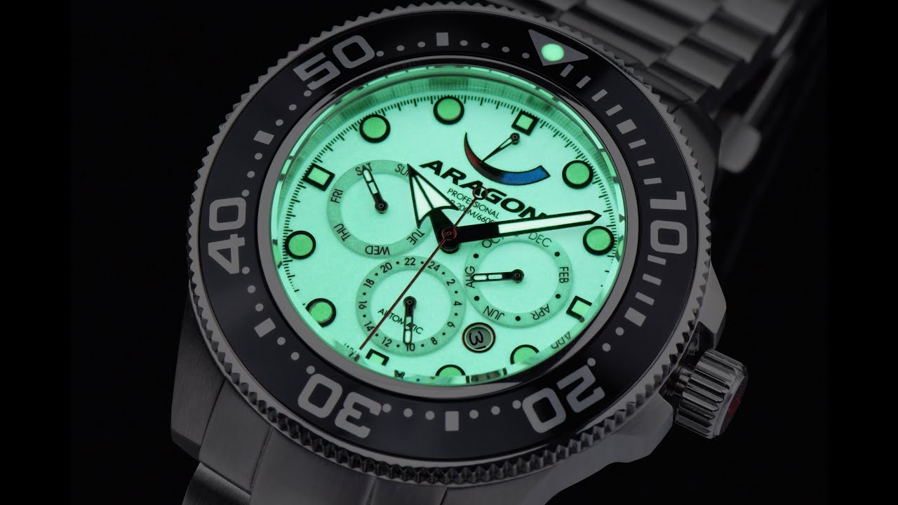 ARAGON&reg; Divemaster 9100 White Dial with Super Luminova