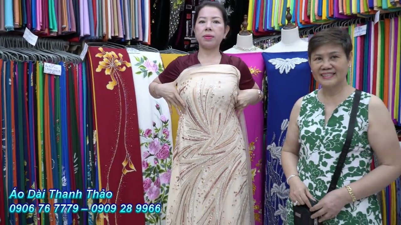 Áo dài Thanh Thảo, sự lựa chọn hoàn hảo.Chất vải mềm mại, kiểu dáng thanh tao cho nàng thơ hiện đại.