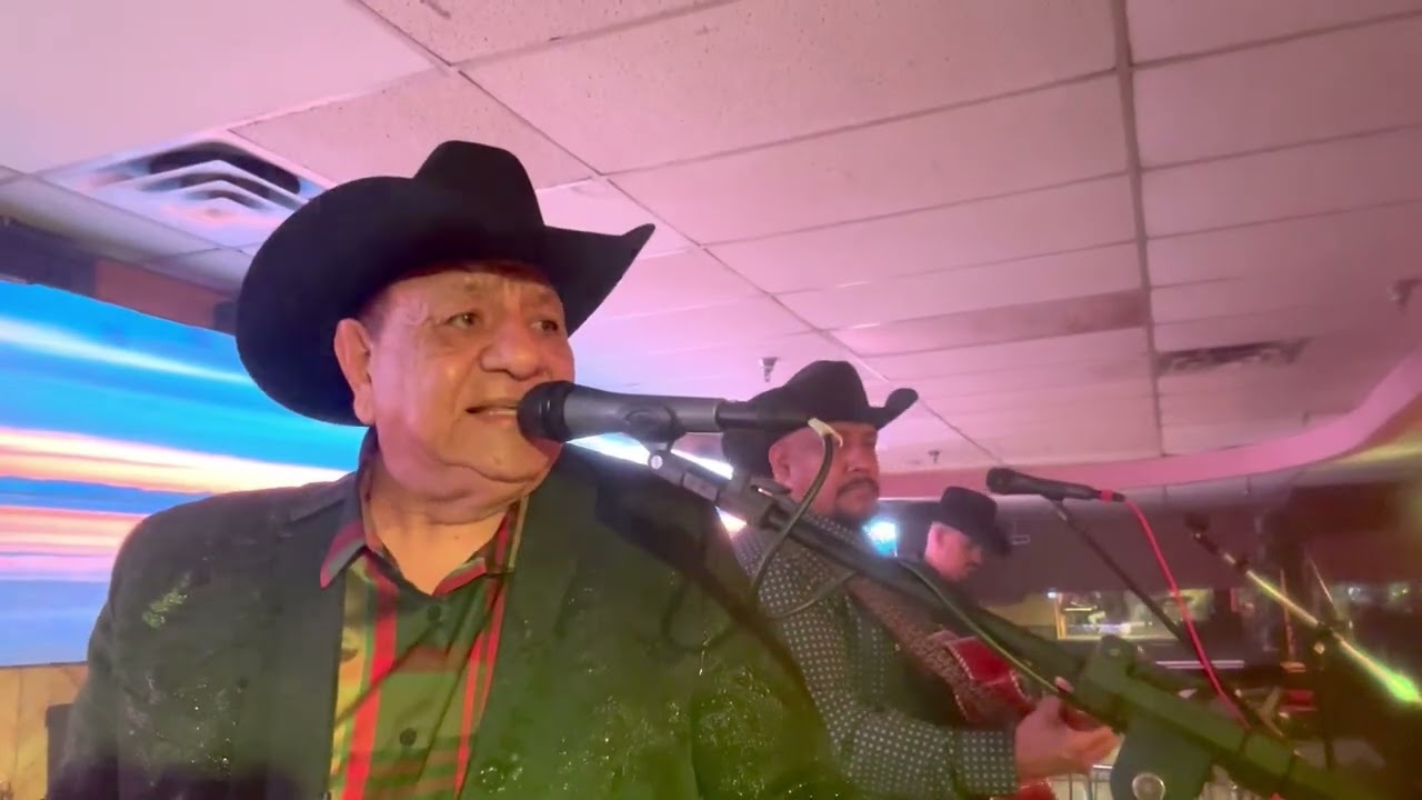 Corazon de oropel Los Rumores del Norte de Marcos Cortez 