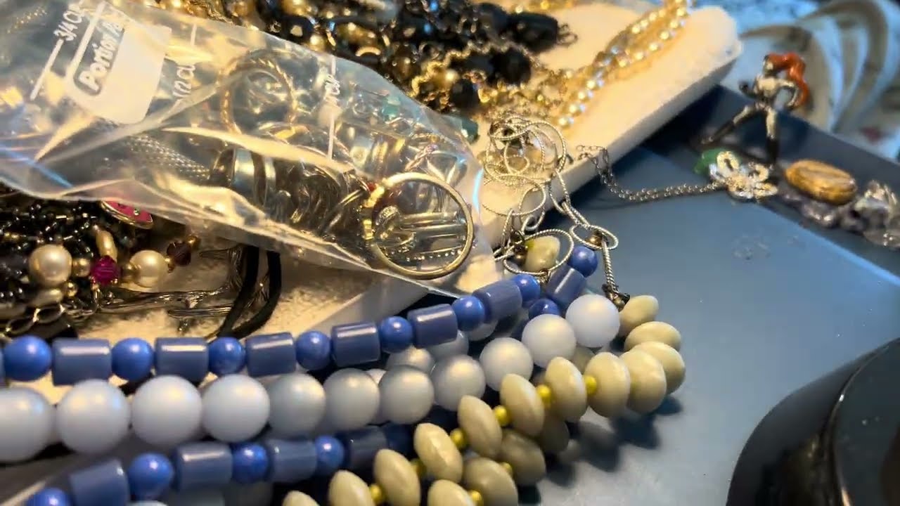 Jewelry Sale: Bulk Rings, Another Fab Cocktail Ring, 