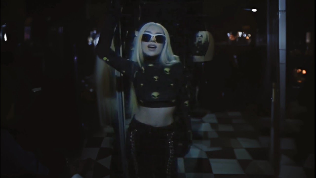 Ava Max- Turn Off The Lights (Visualizer)