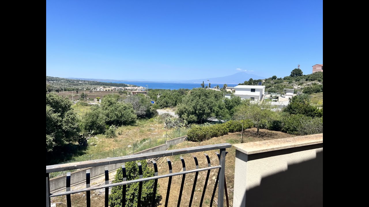 Bellissima villa in vendita a Brucoli nuova costruzione vista mare