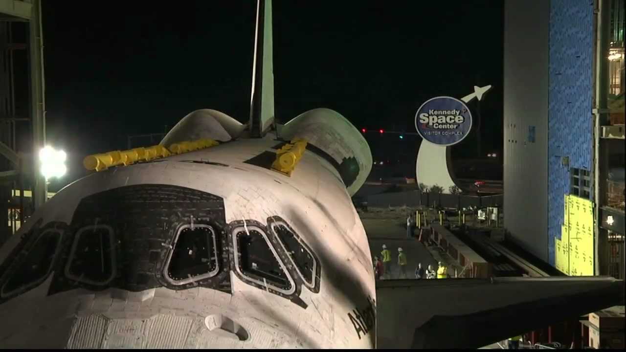 Atlantis Time-Lapse Move to KSC Visitor Complex