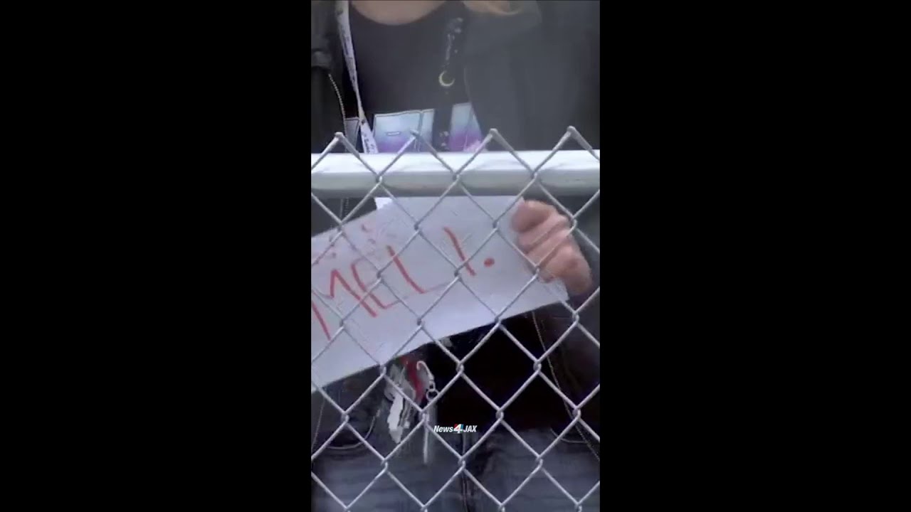 Paxon high schoolers stage walk out during lunch to protest ICE