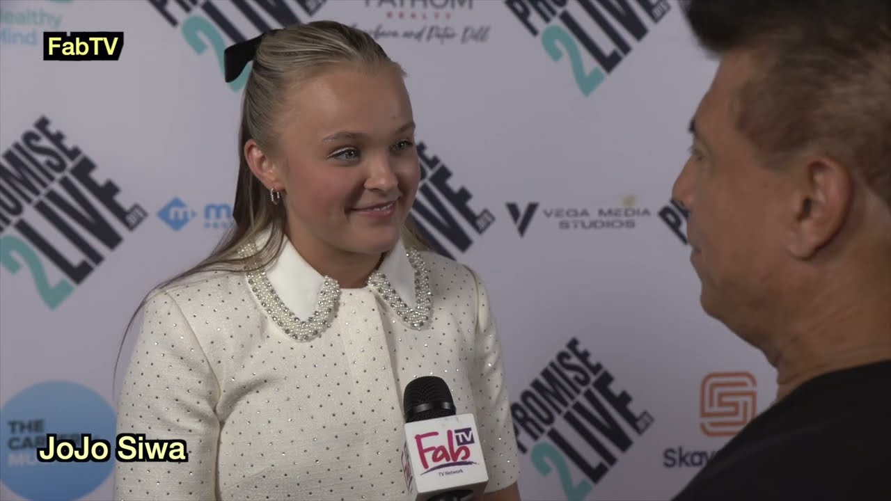 JoJo Siwa speaks on Serious Issues at Promise2Live Event | FabTV