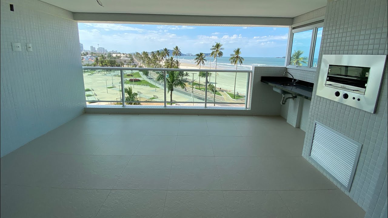 Frente ao Mar Enseada prédio novo 3 Dts varanda Gourmet Piscina 2 vagas