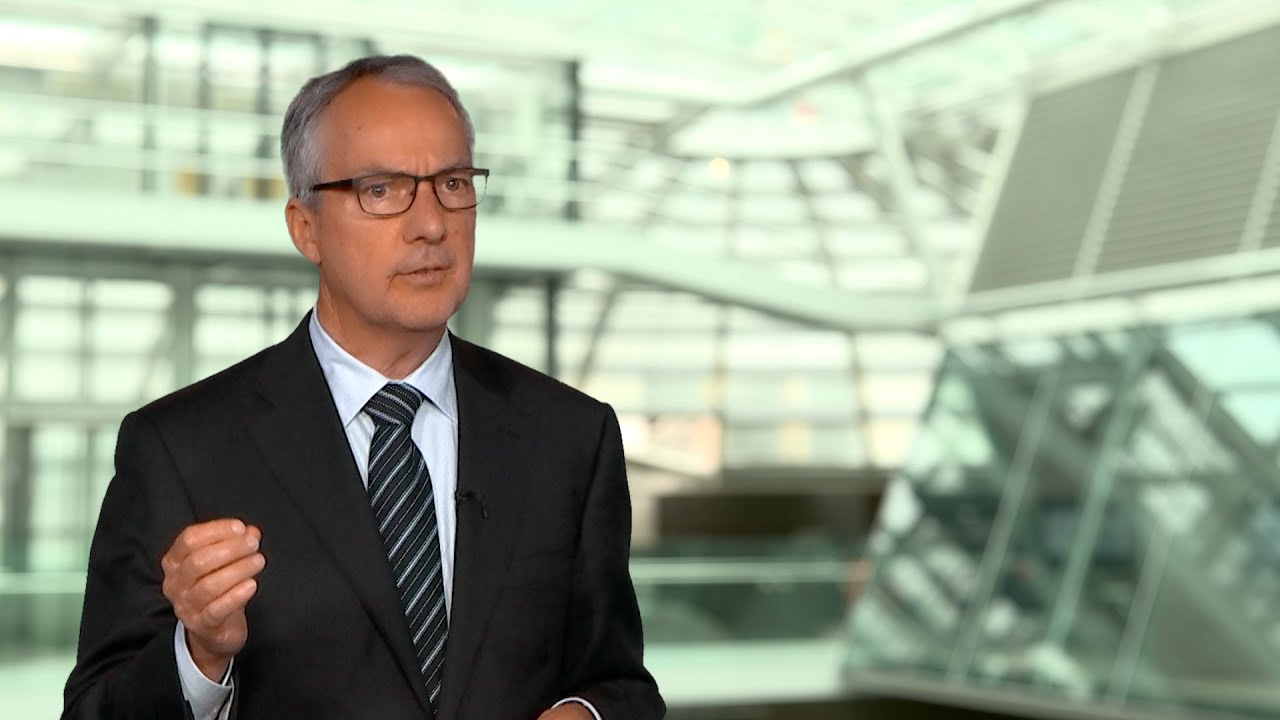 Macquarie Group half year result to 30 September 2015