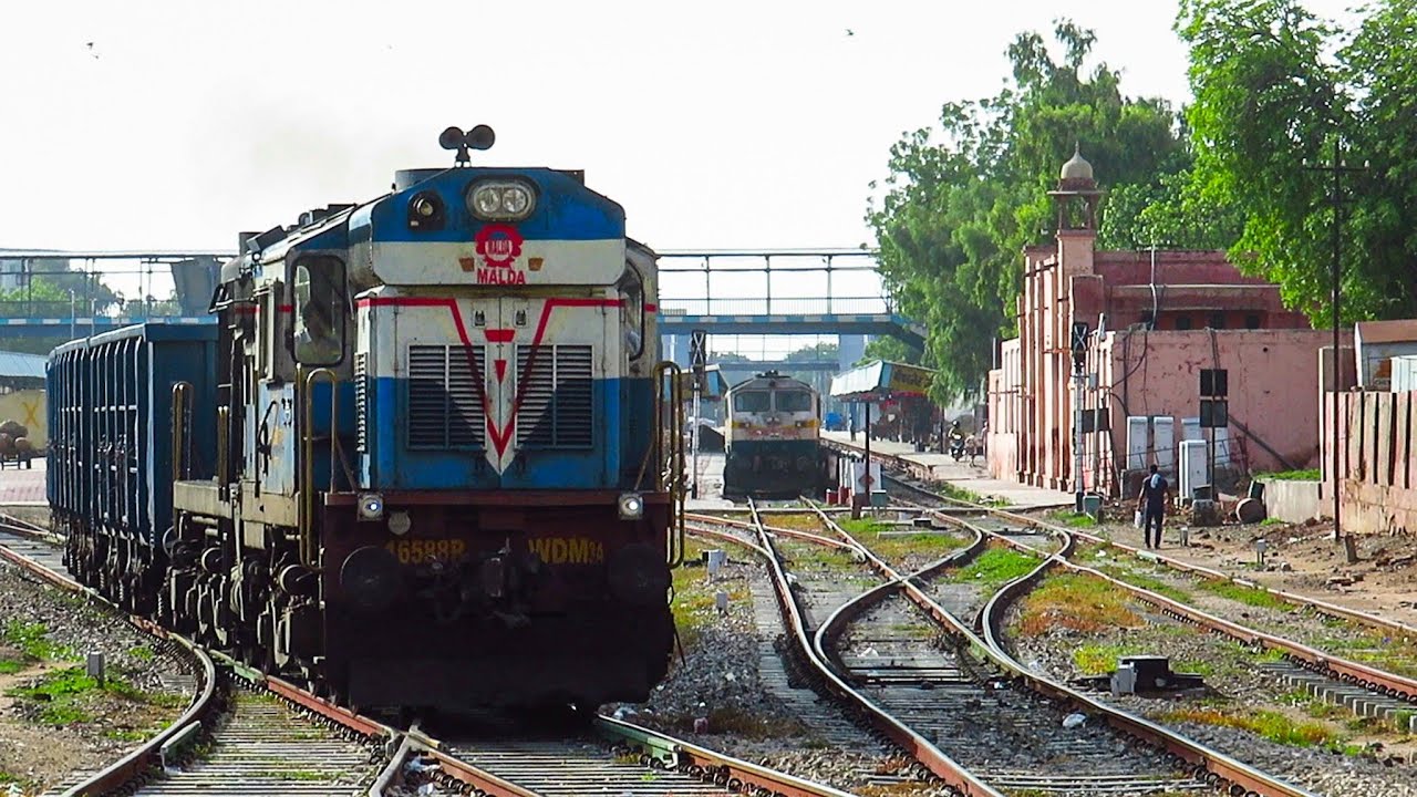Diesel Monsters Hub BIKANER | Trains Arrival & Departure | Indian Railways