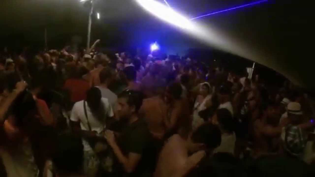 Free beach & lagoon party 2015 - île aux Benitiers