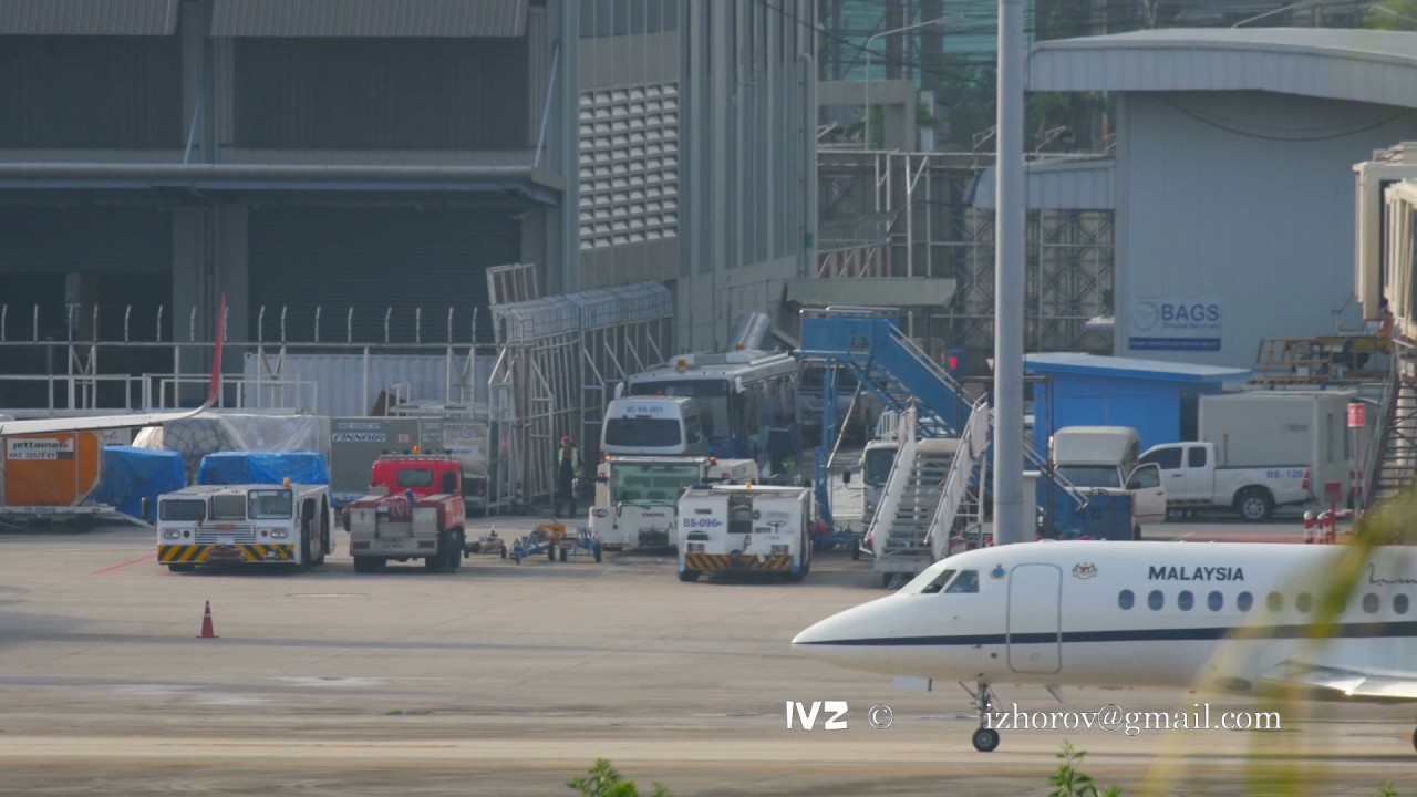 Airplane taxiing on apron