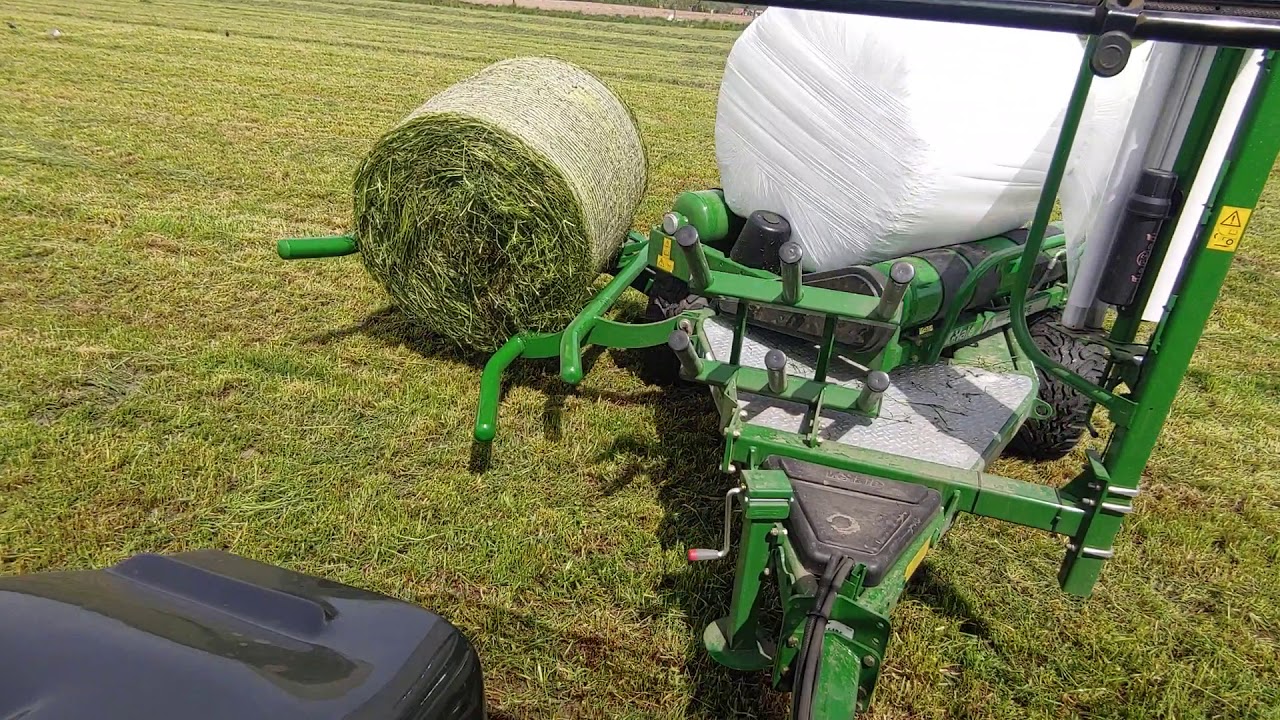 Farmtrac 690 + Mchale 991 be
