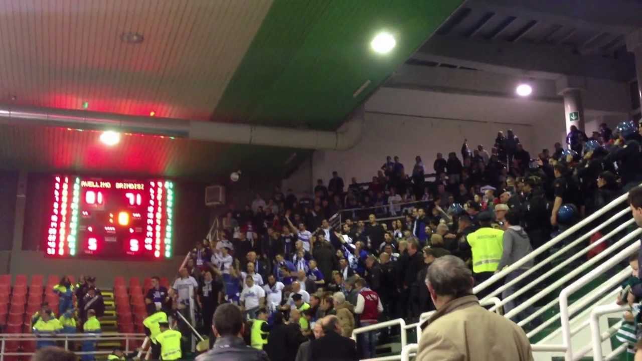 Sidigas Avellino-Enel Brindisi: animi caldi al termine del match (25/11/12)
