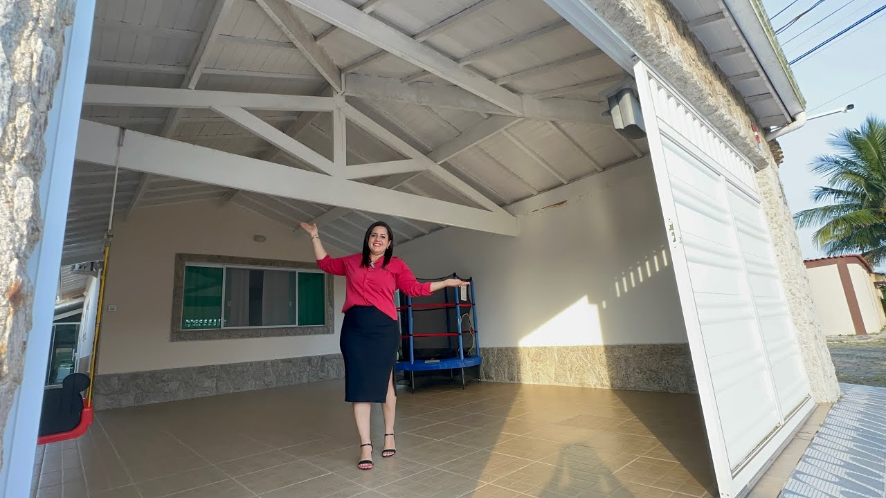 Casa lado praia 🥰🏡☀️03 dormitórios com piscina e área gourmet 🍖🍹👙em Praia Grande 📌