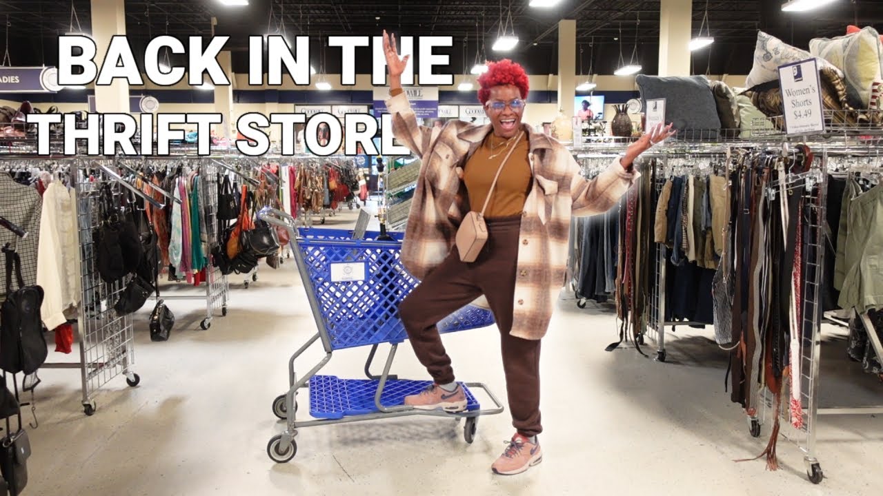 ENJOY THE COMMENTARY! Thrift With US + Taking Down the Christmas Decor