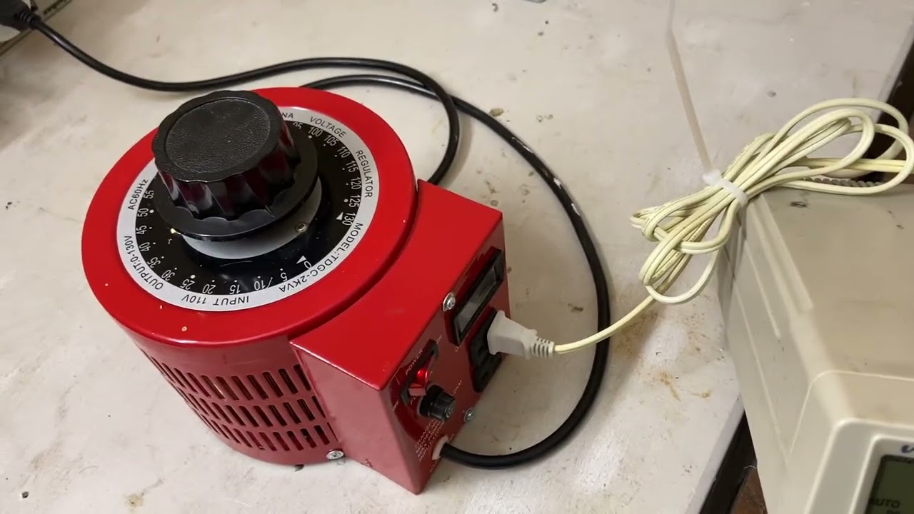 Resonant generator/motor recharging a battery