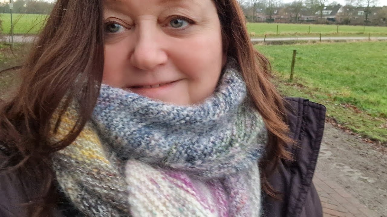 Zondagvlog NED 🇳🇱 Sneeuw, regen, en een beetje voorjaar, oh ja en ook nog gebreid... 🧶