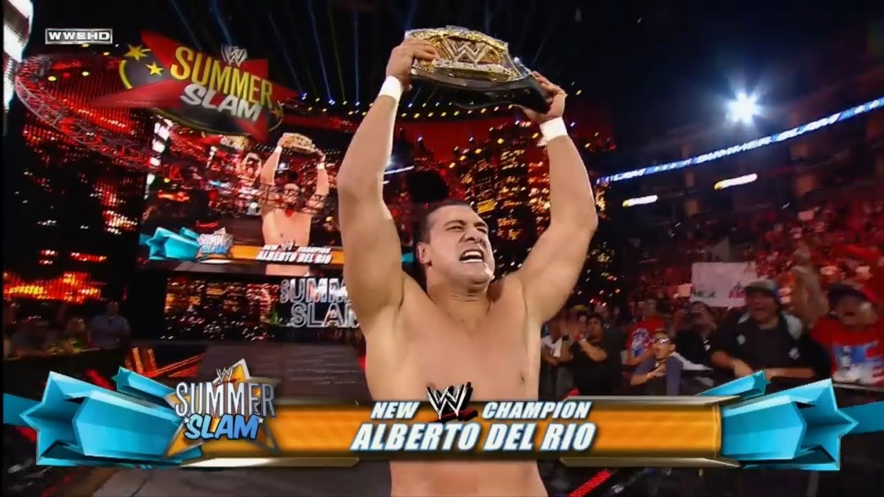 El dia que Alberto del R&iacute;o canjeo el maletin y gan&oacute; el Campeonato de WWE en SummerSlam 2011 Espa&ntilde;ol