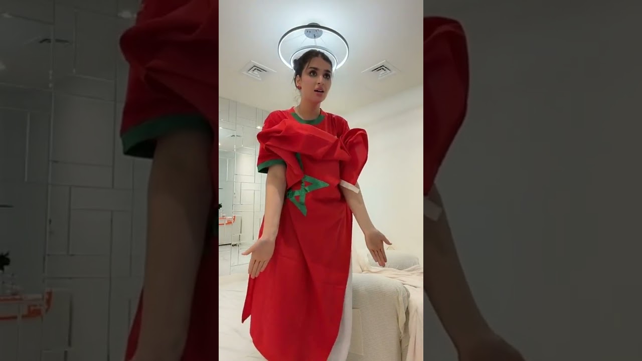 ميس دعاء متحمسه لمباراة المغرب 