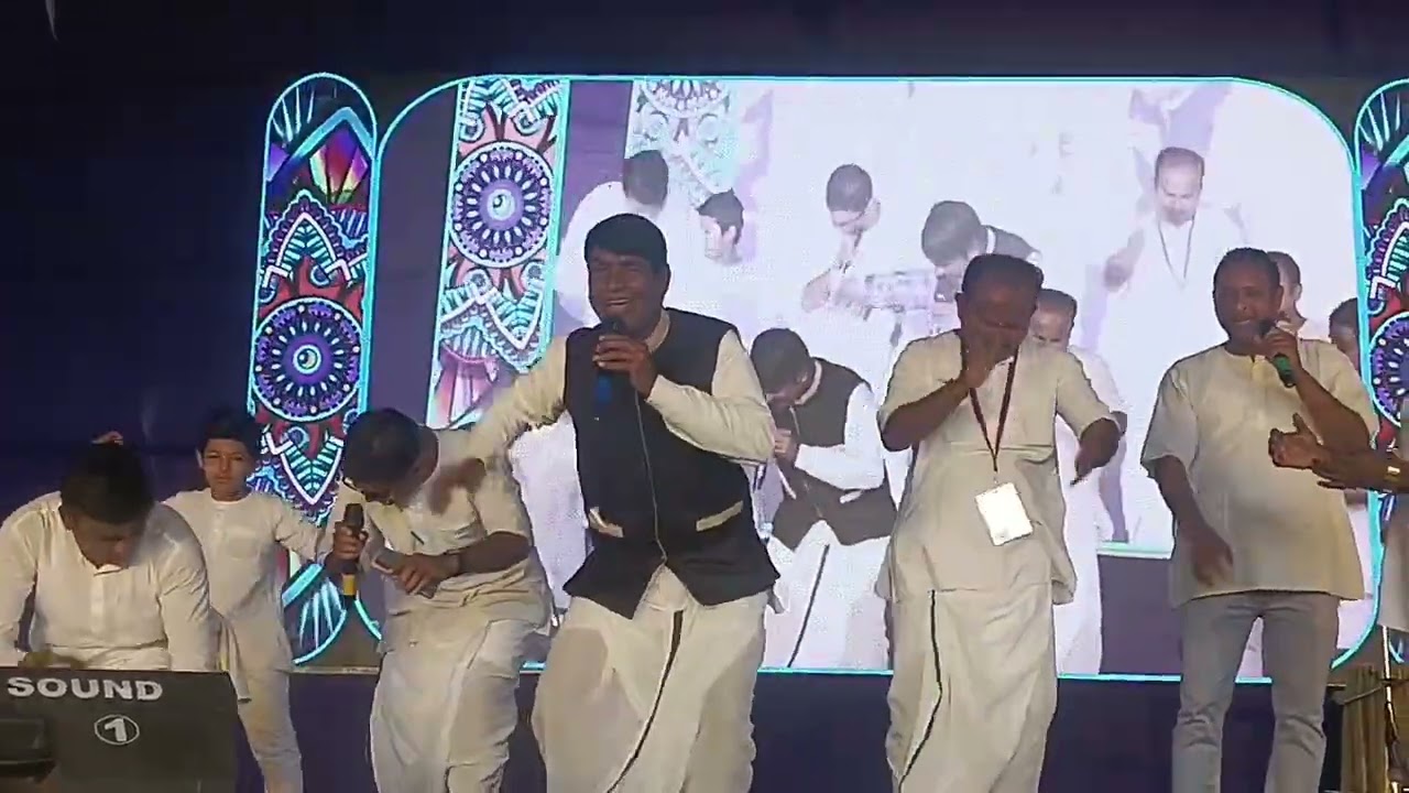 ପରମ ପ୍ରେମମୟ ଶ୍ରୀ ଶ୍ରୀ ଠାକୁର ଅନୁକୂଳଚନ୍ଦ୍ରଙ୍କ ସଂକ୍ରିତନ 