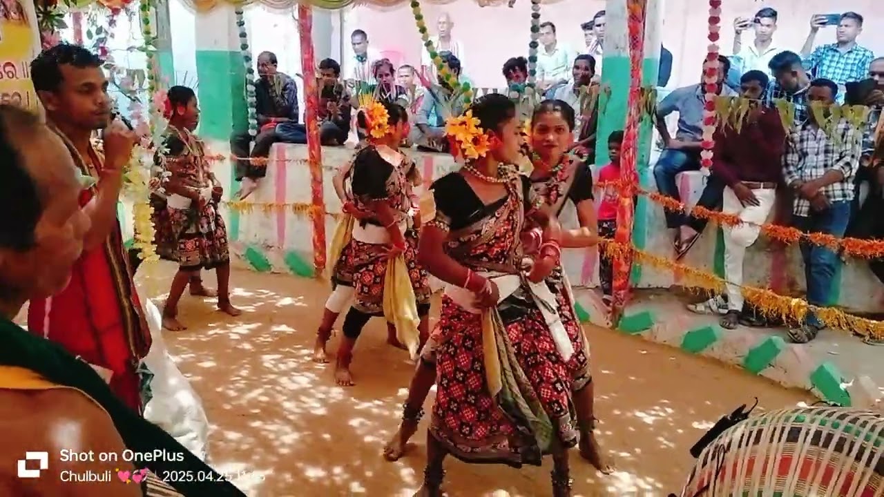 Akhnabhata 16 prahar nama jagya matigaon ladies kirtan.....mobile number-- 93378 21347