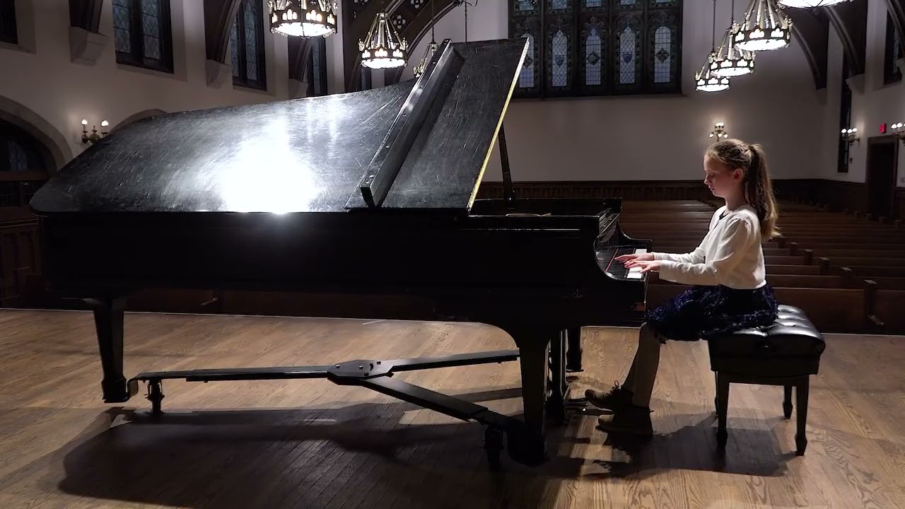 Stephanie Brauchla 11 y.o. - CHOPIN Polonaise G minor - HAYDN Scherzo from Sonata F Major Hob.XVI/9