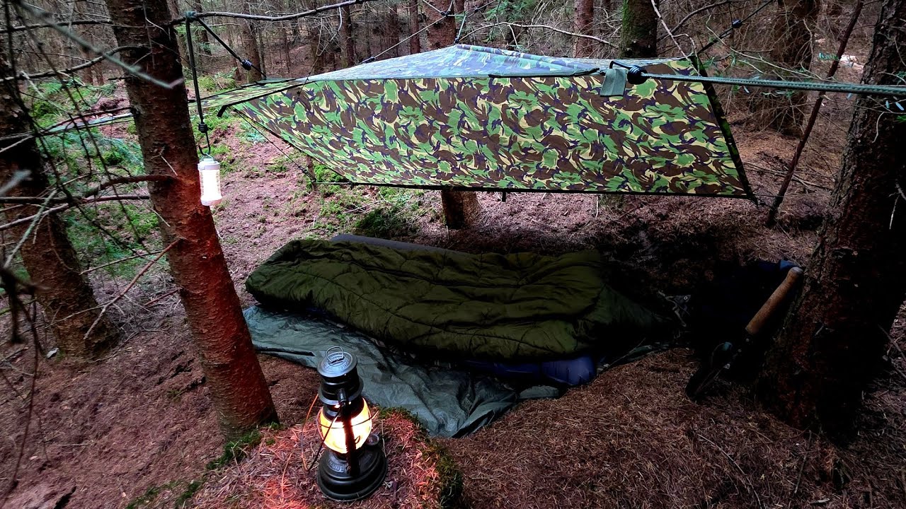 Forest Wild Camping with a British Army Basha | Billy Can Oven Pie & Mash
