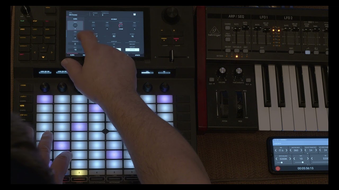 Akai Force Sampling & Plug ins