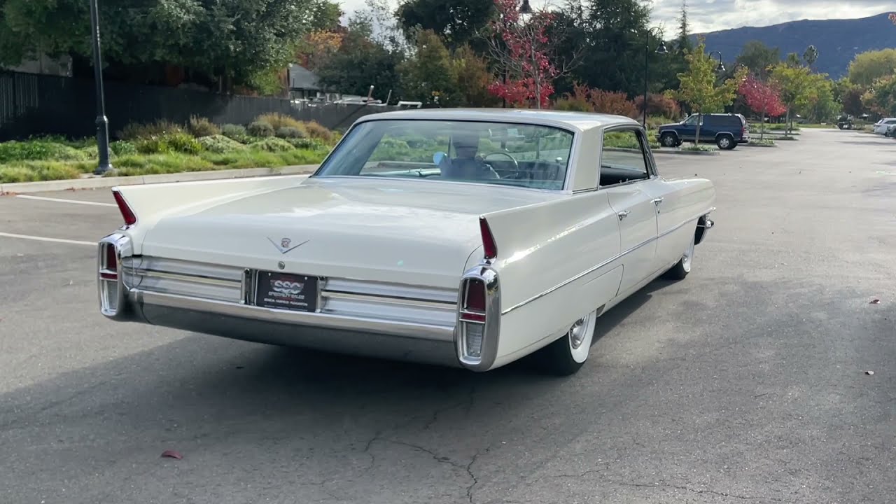P10670 - 1963 Cadillac Deville 4 Door Sedan