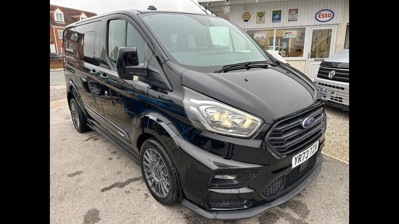 Ford Transit MS-RT Custom YR73TZX at Hut Green Garage