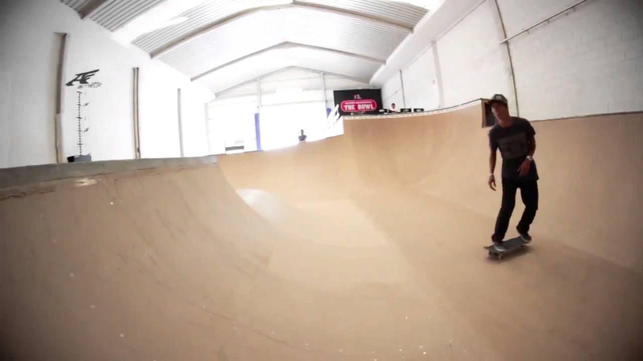 Danny Leon nos enseña frontside air