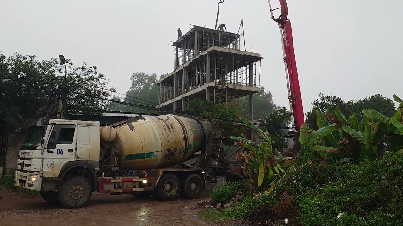 Cột Mốc Quan Trọng: Đổ Xong Mái Cuối Cùng Nhà Đức Trí Dũng -  Công Trường Những Ngày Cận Tết