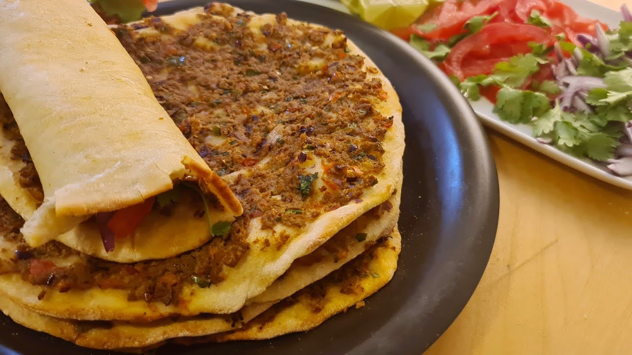 Lahmacun (Turkish Style Pizza) Recipe || without oven & with oven || by The Home Cafe