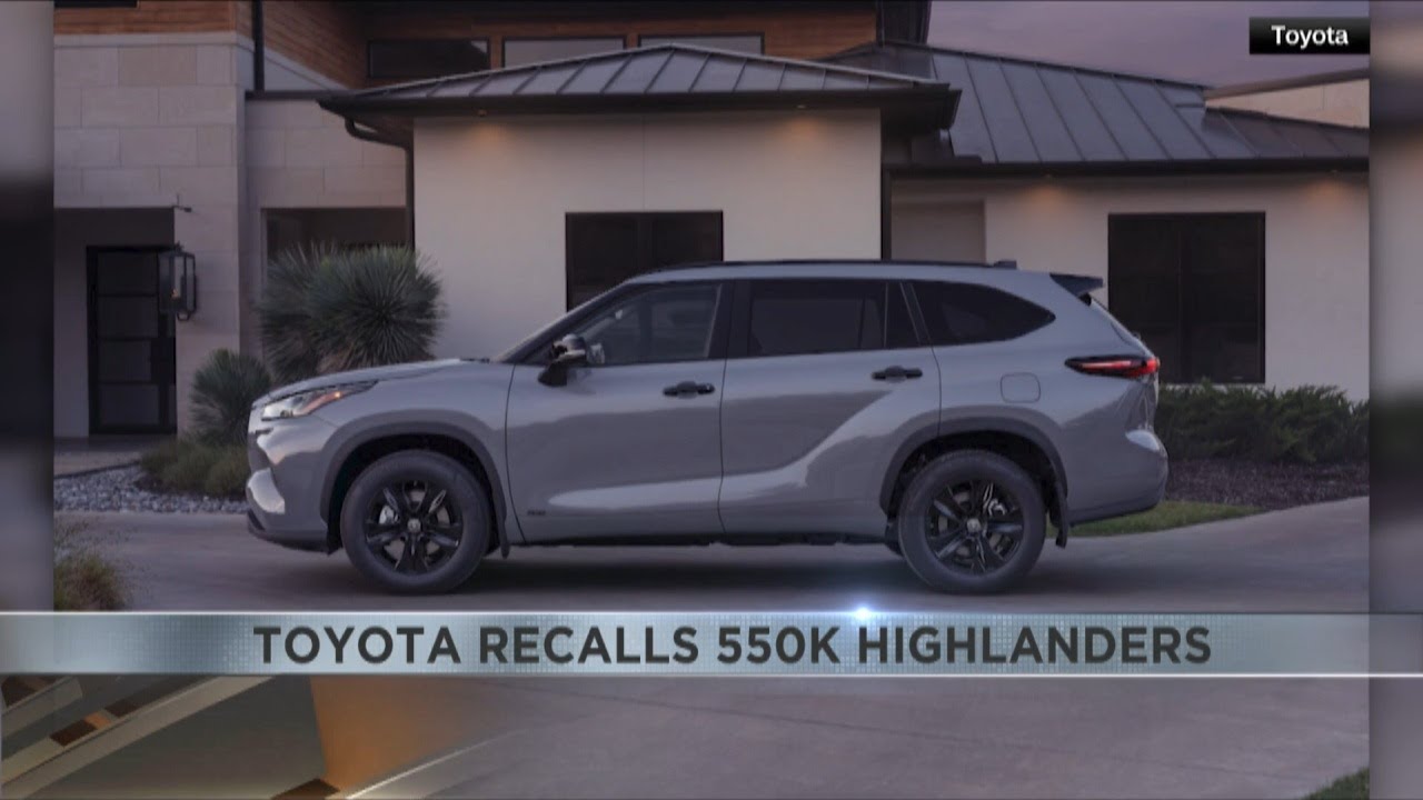 Внимание потребителям: Toyota отзывает 550 000 автомобилей Highlander.